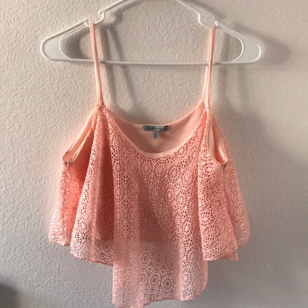 Peach 🍑 lace design high low crop top